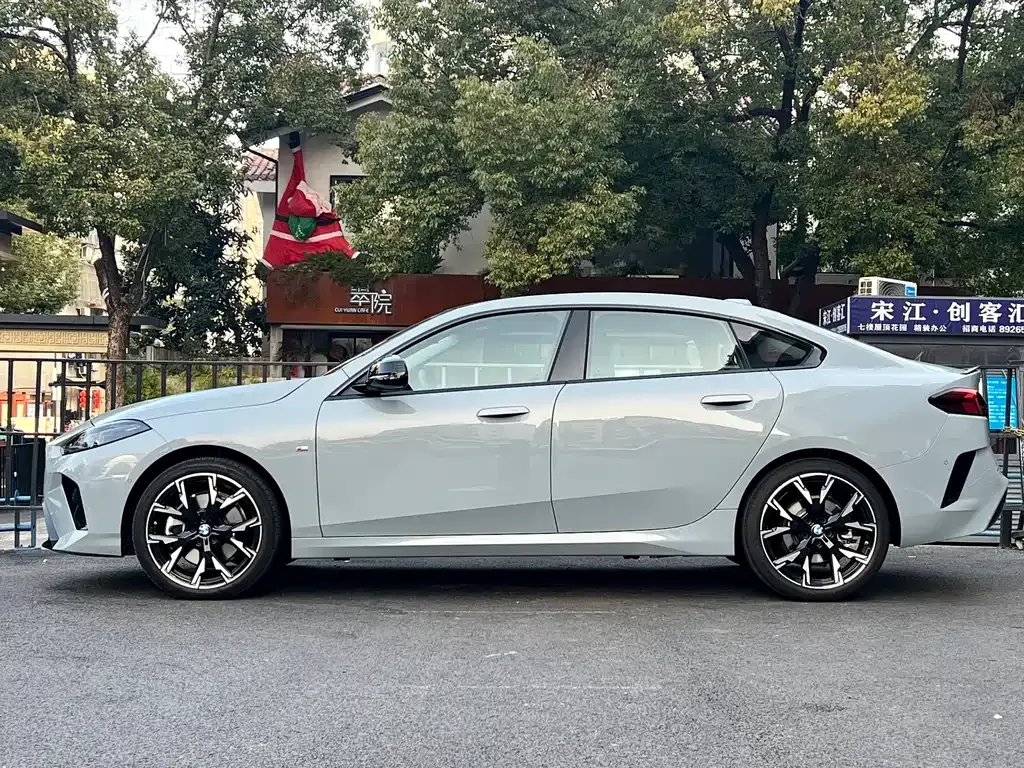 BMW 2 Series — фото 10