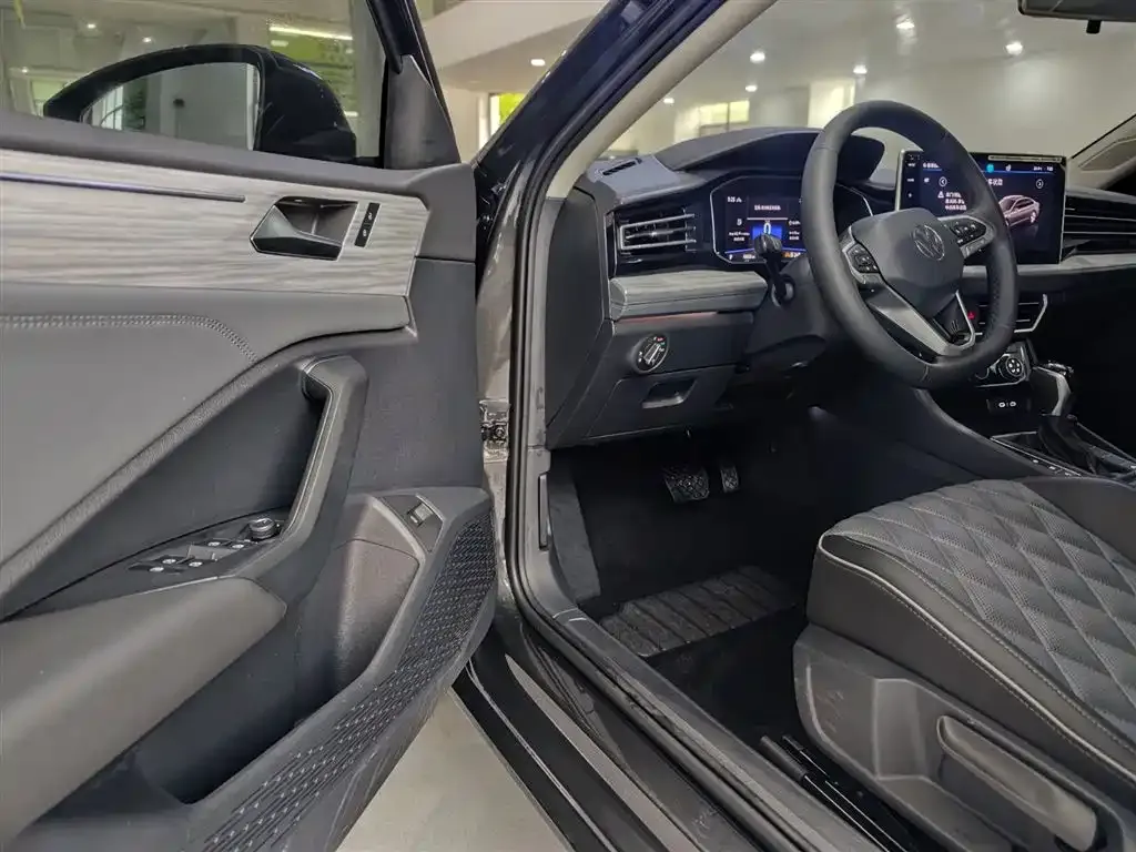 Volkswagen Sagitar 2023 из CN, фото 7