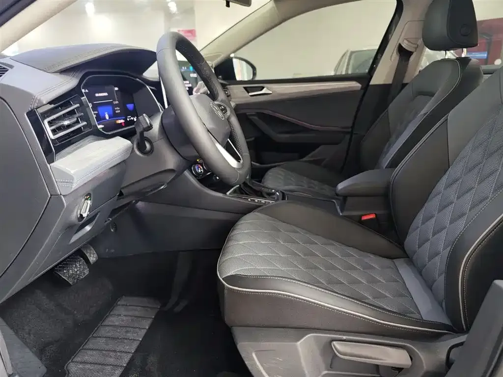 Volkswagen Sagitar 2023 из CN, фото 8