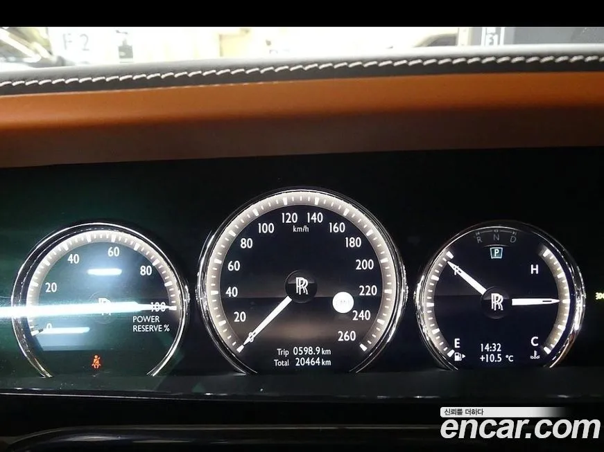 Rolls-Royce Phantom 2022 из KR, фото 2