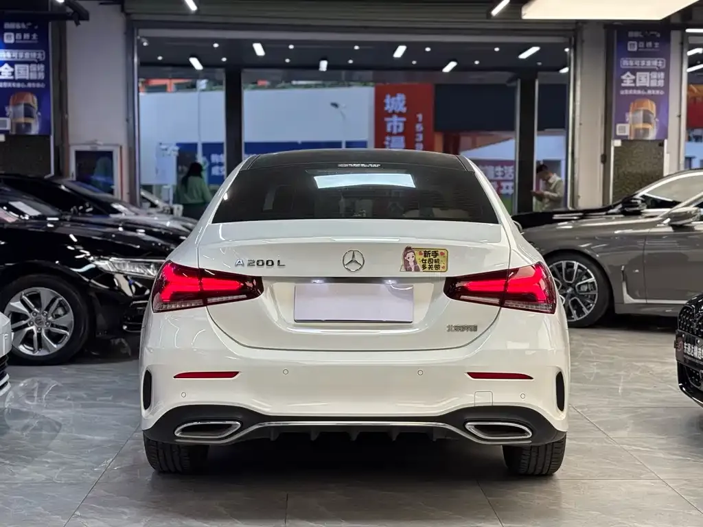 Mercedes-Benz A-Class 2023 из CN, фото 10