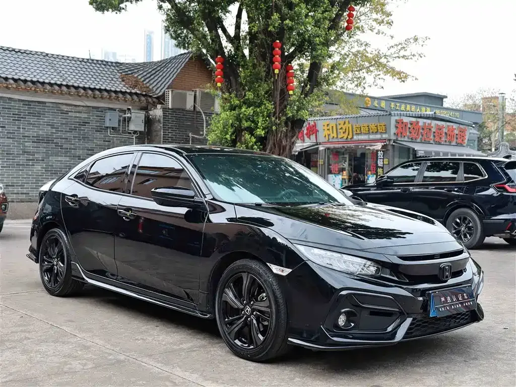 Honda Civic 2022 из CN, фото 2
