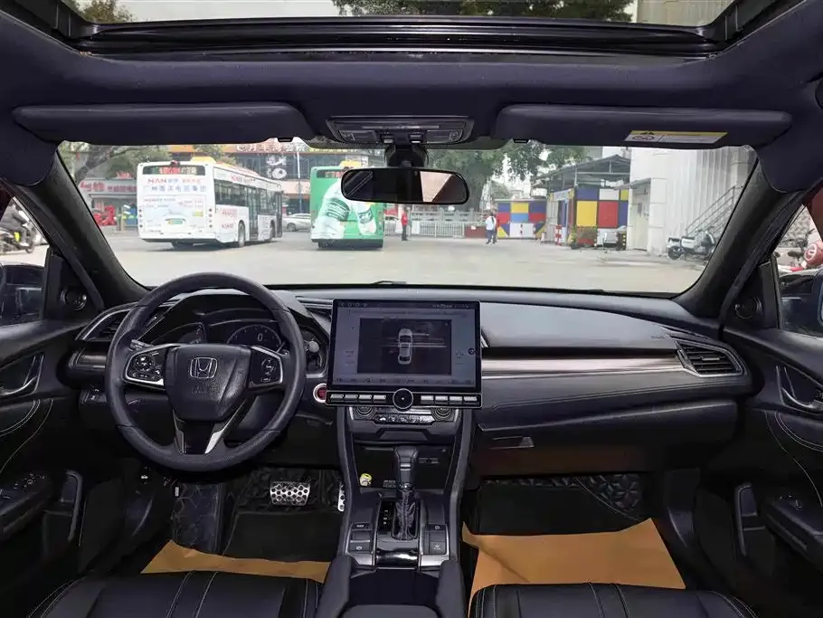Honda Civic 2022 из CN, фото 4