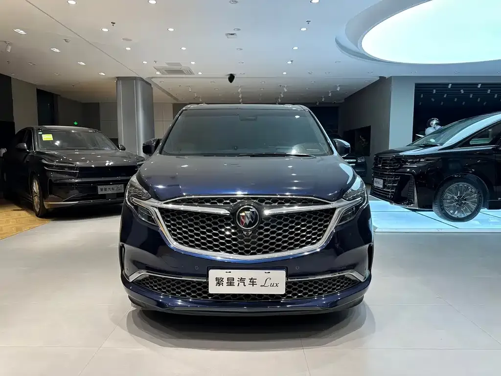 Buick GL8 2021 из CN, фото 1