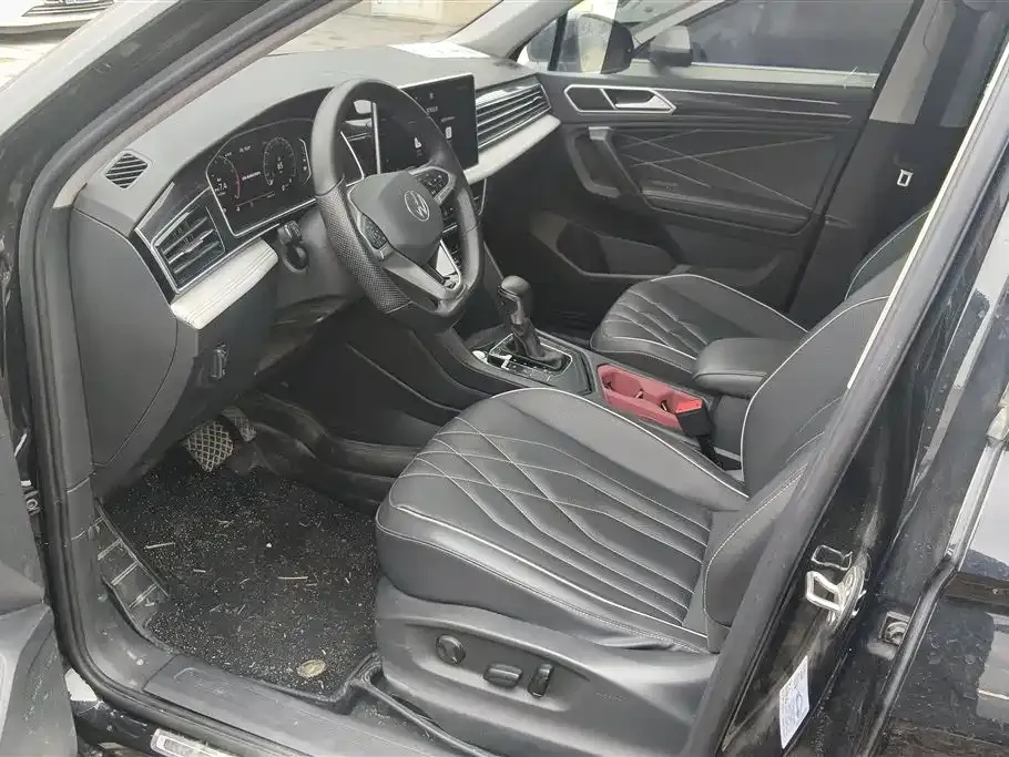 Volkswagen Tiguan L 2023 из CN, фото 7