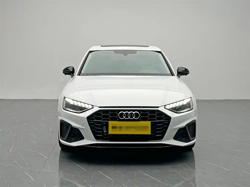 Audi A4L 2023 из CN, фото 7