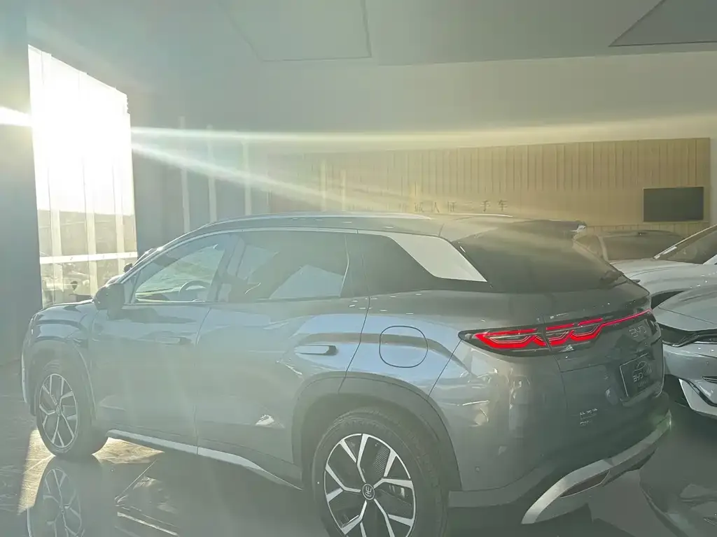 BYD L DM-i 2025 из CN, фото 3