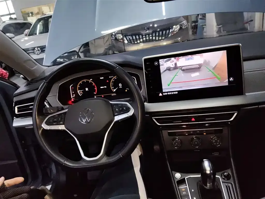 Volkswagen Lavida 2023 из CN, фото 7