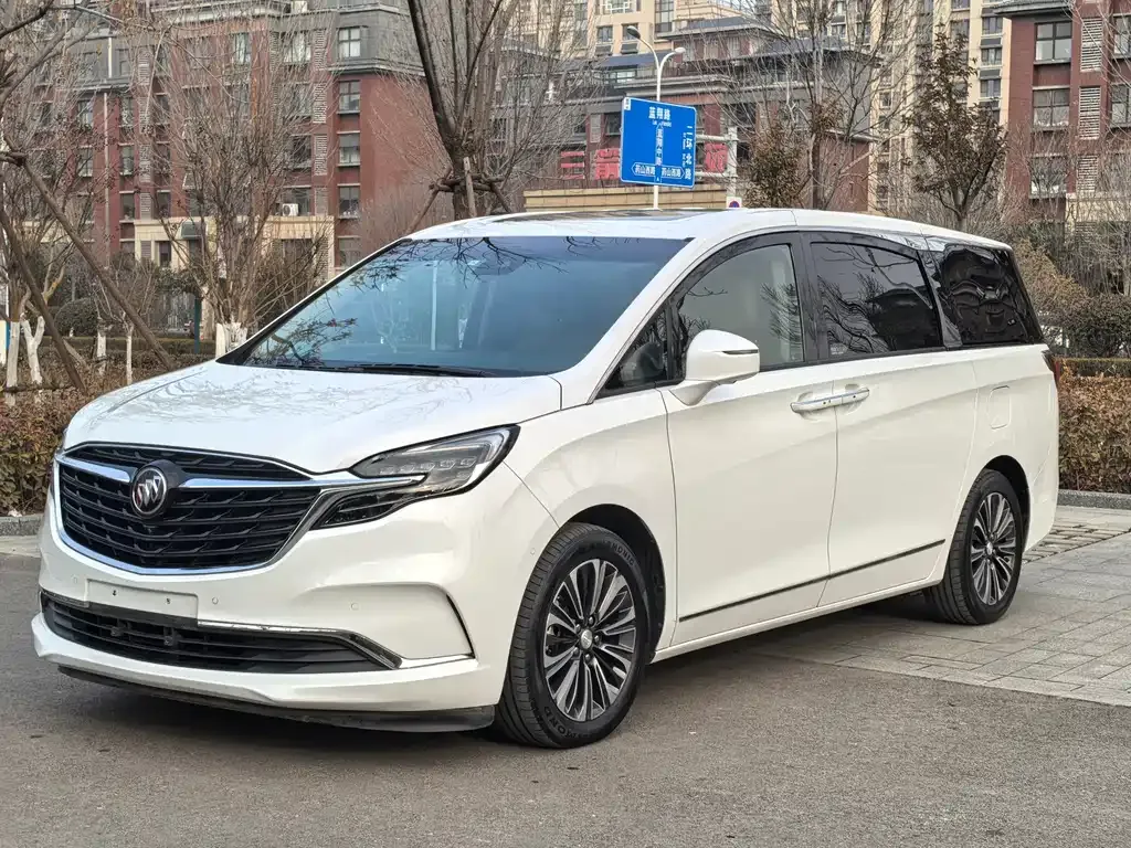Buick GL8 2021 из CN, фото 1