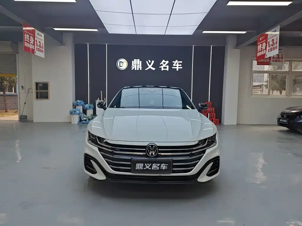 Volkswagen CC 2023 из CN, фото 6