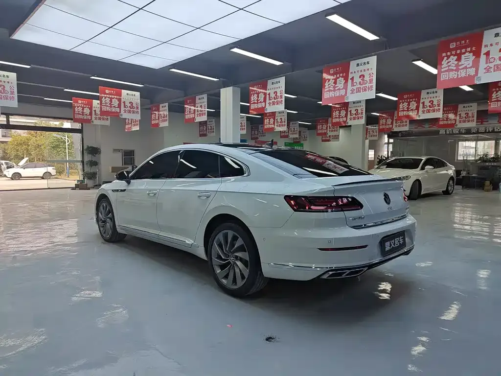 Volkswagen CC 2023 из CN, фото 3