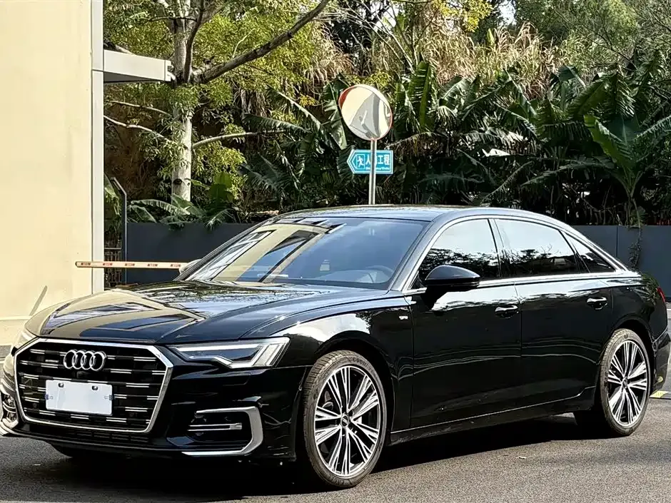 Audi A6L 2025 из CN, фото 1