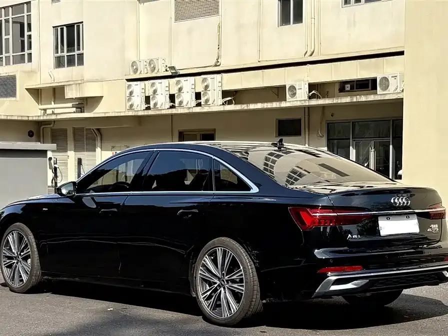 Audi A6L 2025 из CN, фото 3