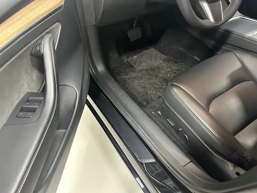 Tesla Model 3 2022 из CN, фото 3
