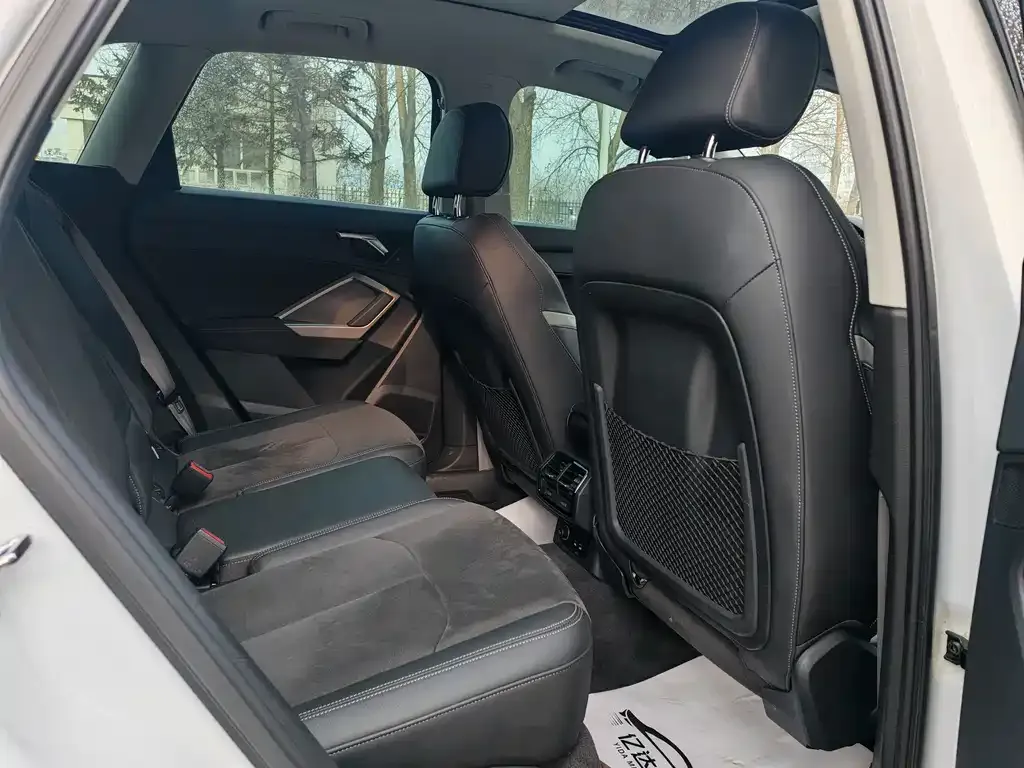 Audi Q3 2022 из CN, фото 4