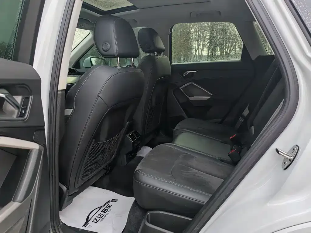 Audi Q3 2022 из CN, фото 6