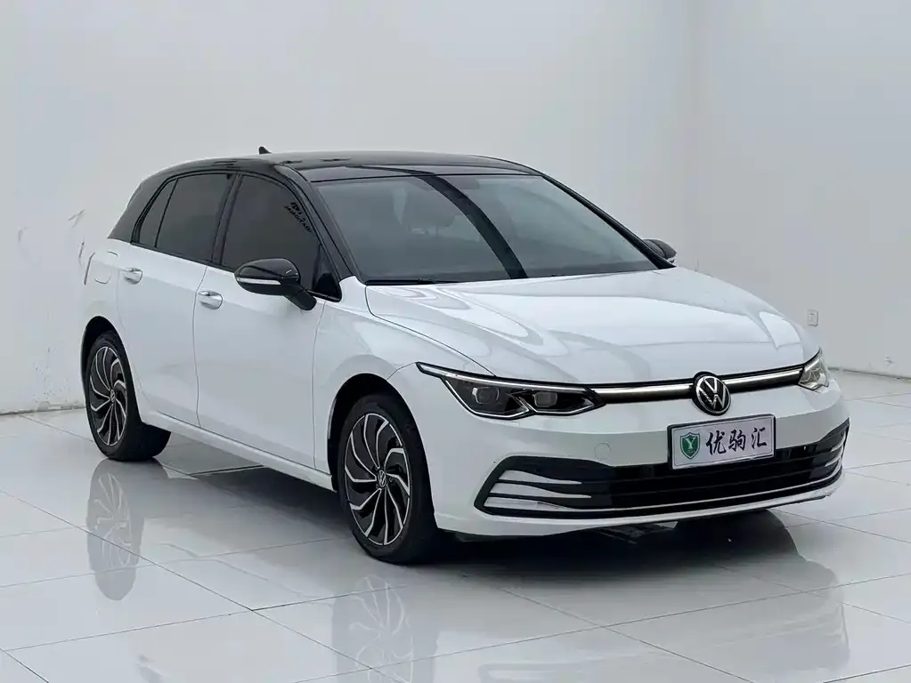 Volkswagen Golf 2022 из CN, фото 3