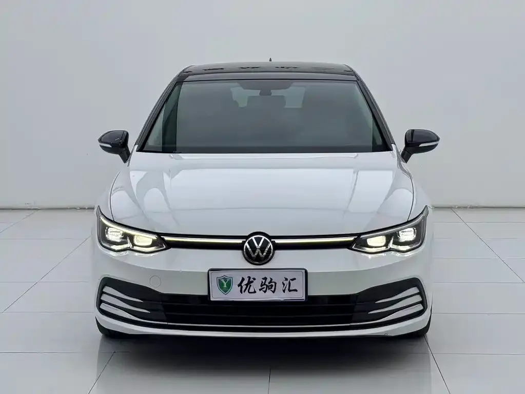 Volkswagen Golf 2022 из CN, фото 5