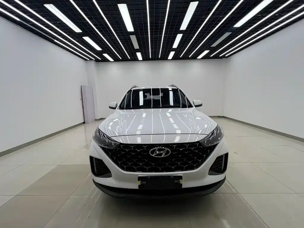 Hyundai ix35 — фото 10