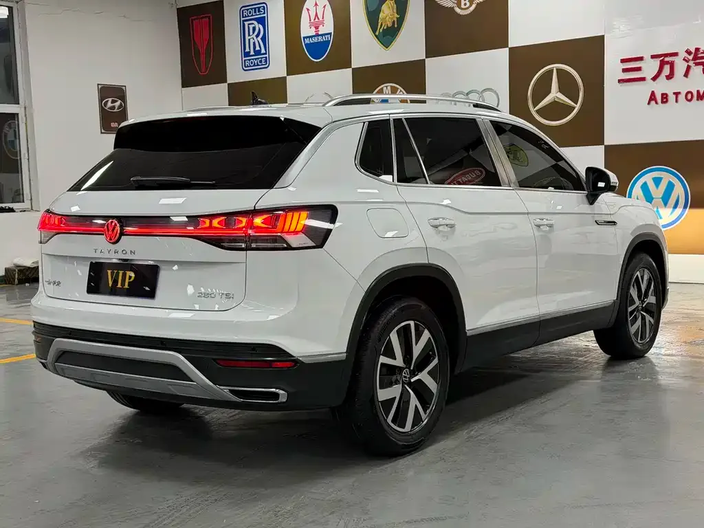 Volkswagen Tayron 2023 из CN, фото 4