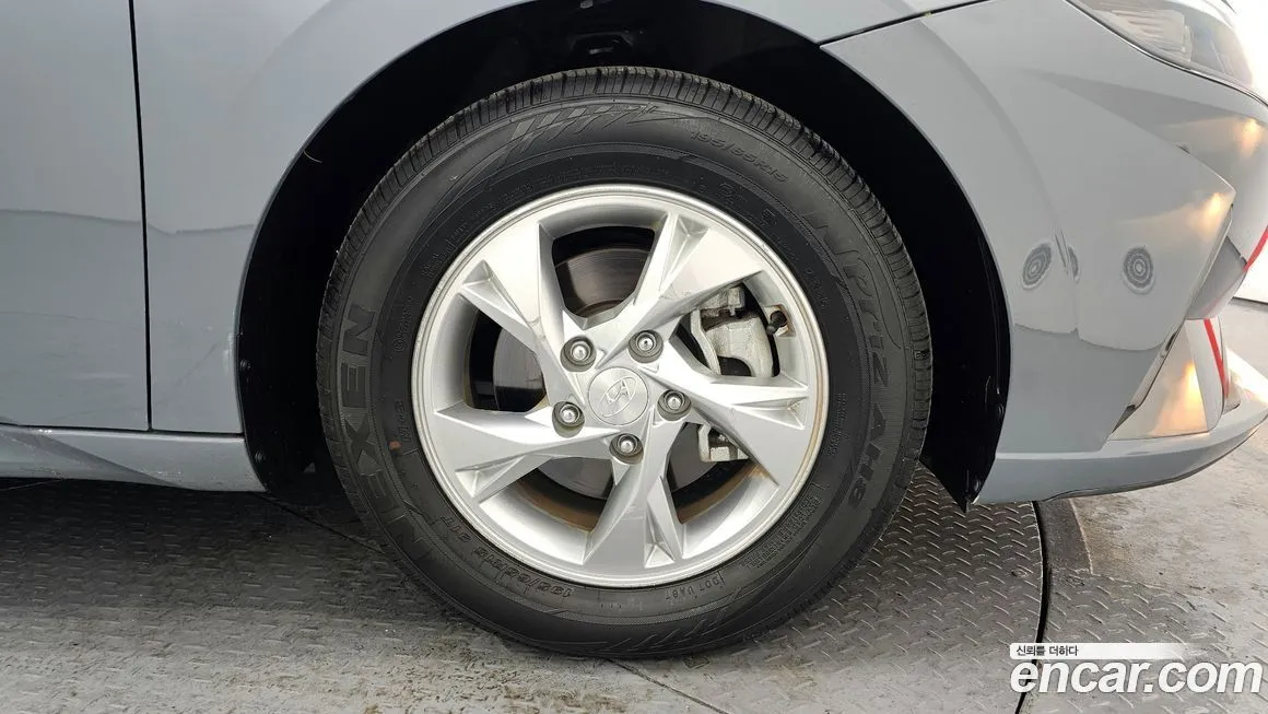 Hyundai AVANTE 2023 из KR, фото 10
