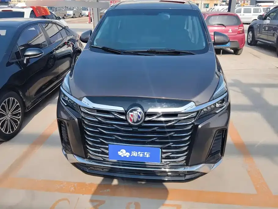 Buick GL8 2023 из CN, фото 8