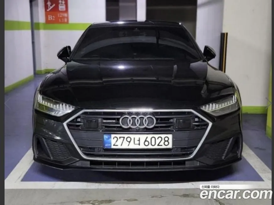 Audi A7 — фото 1