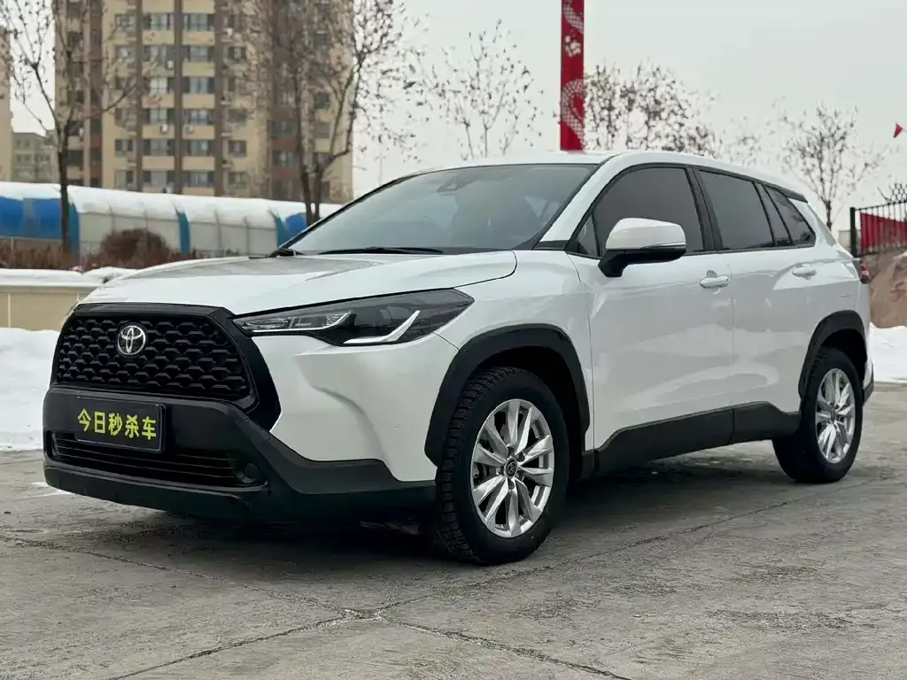 Toyota Corolla Cross 2022 из CN, фото 1