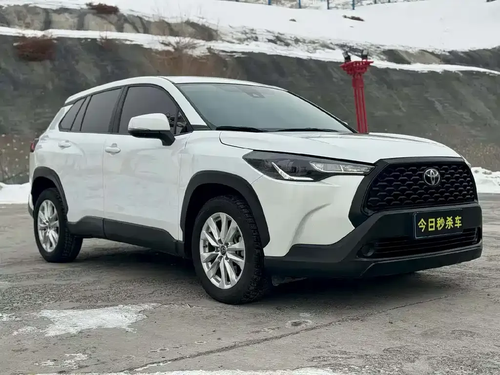 Toyota Corolla Cross 2022 из CN, фото 4
