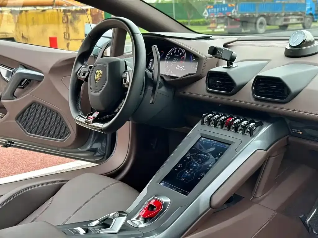 Lamborghini Huracan 2021 из CN, фото 8