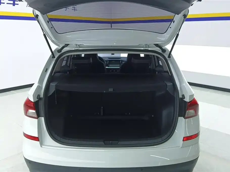 Skoda Kamiq 2023 из CN, фото 3