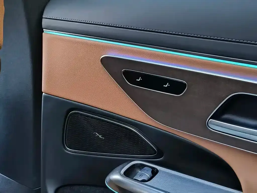 Mercedes-Benz E-Class 2024 из CN, фото 6