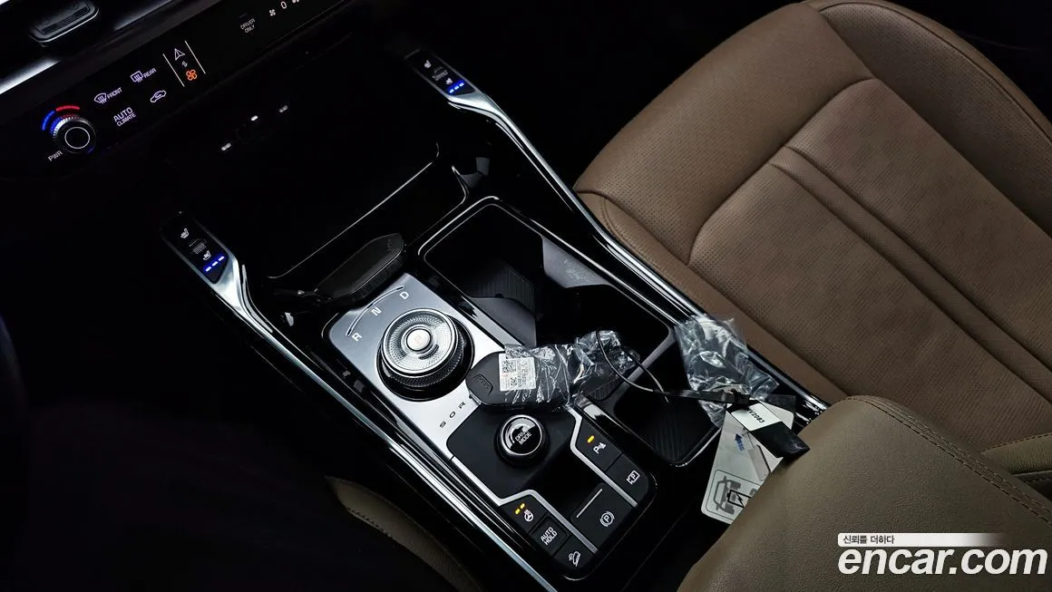Kia Sorento — фото 9