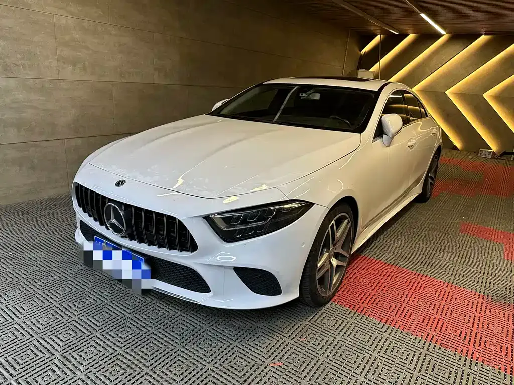 Mercedes-Benz CLS
