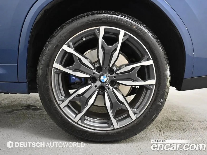 BMW X4 2025 из KR, фото 5