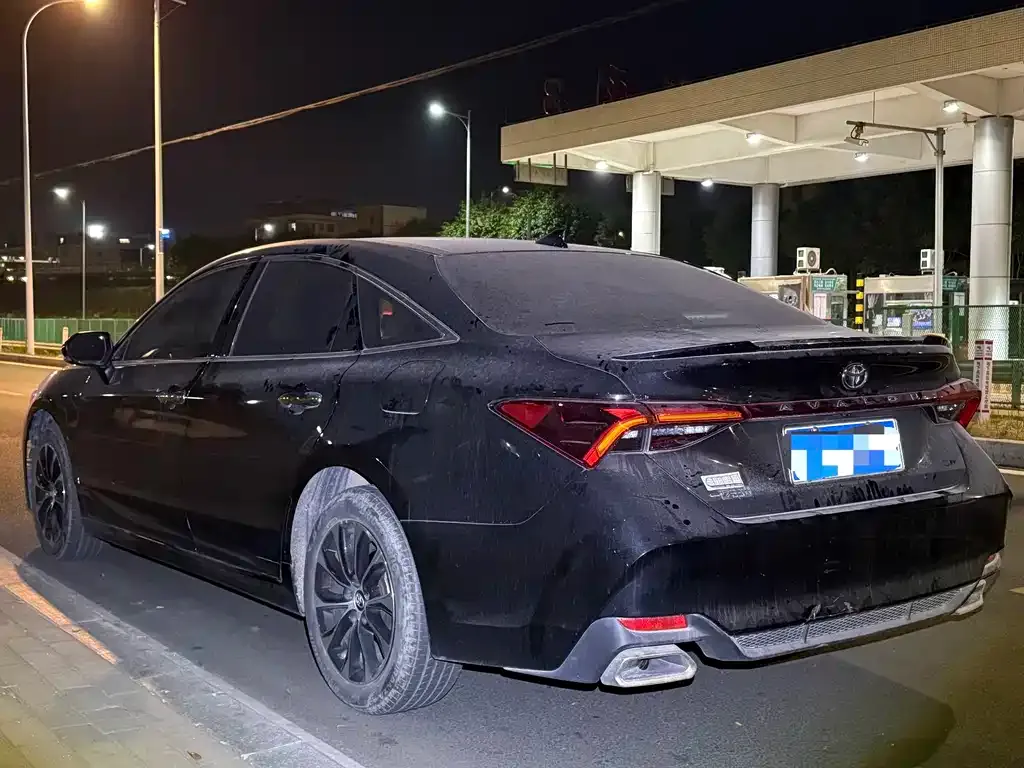 Toyota Avalon 2023 из CN, фото 6