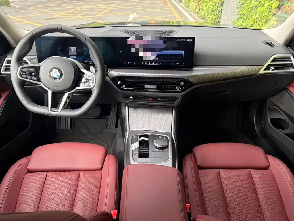 BMW 3 Series 2025 из CN, фото 2