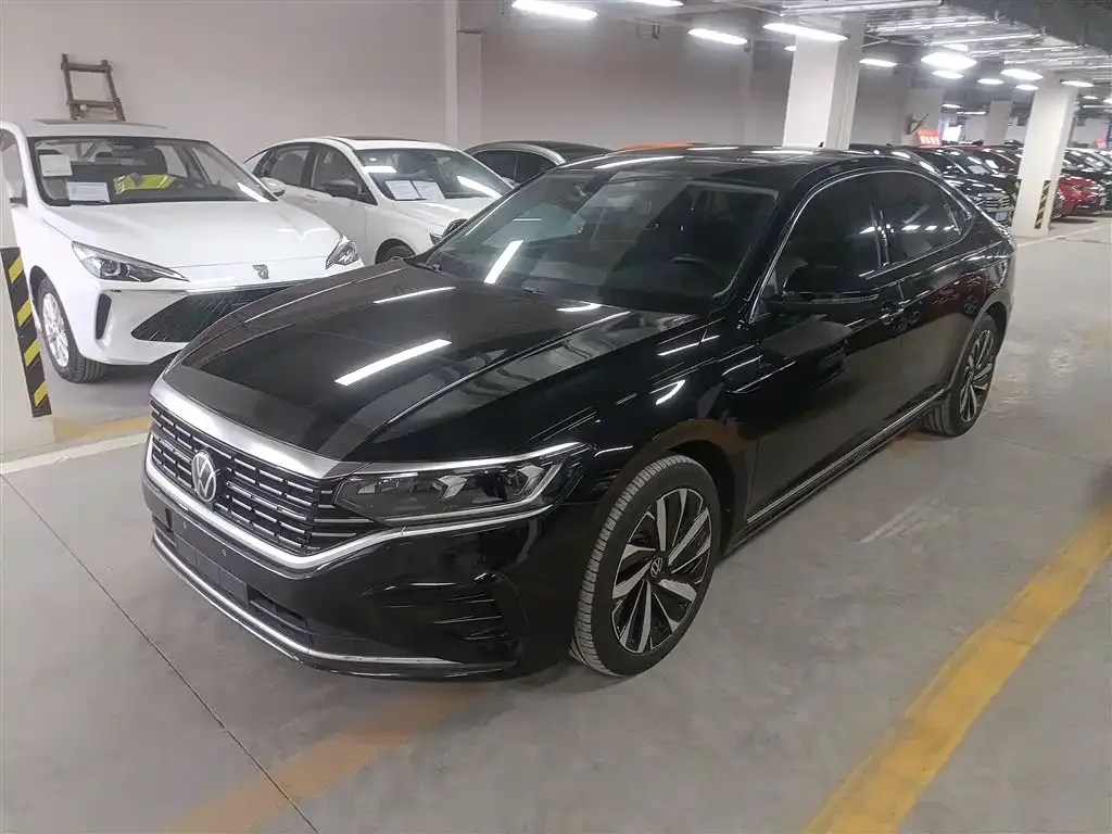 Volkswagen Passat 2022 из CN, фото 1