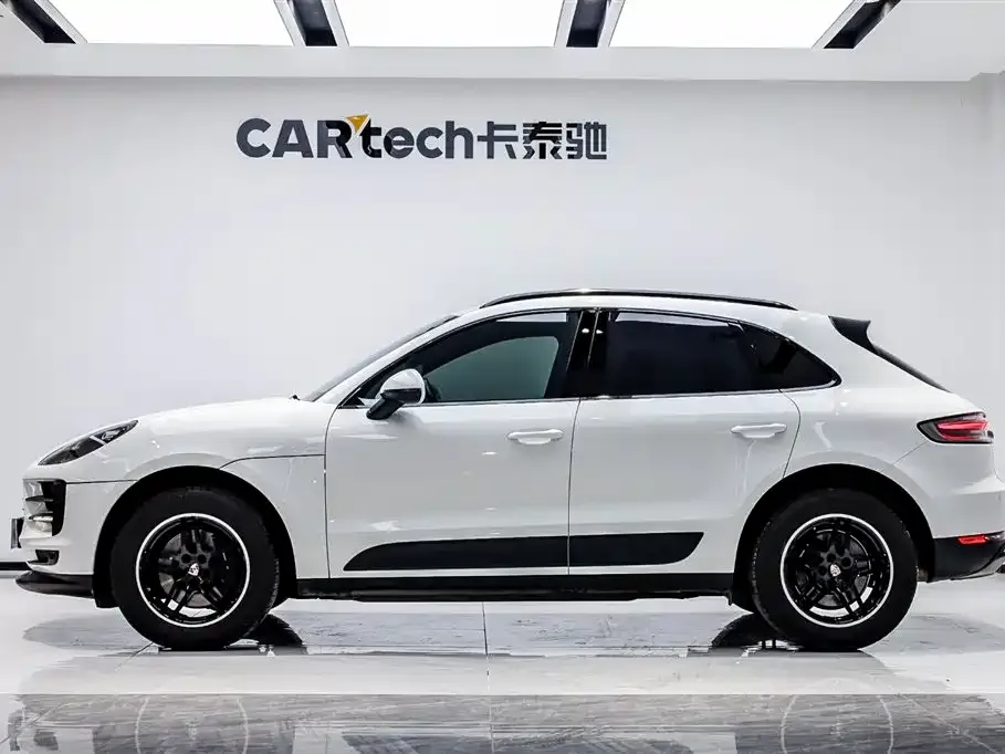 Porsche Macan — фото 7