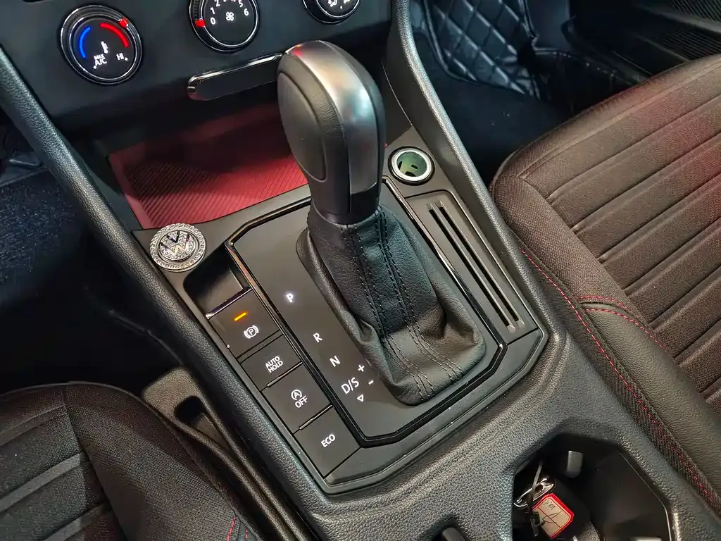 Volkswagen Lavida 2025 из CN, фото 8