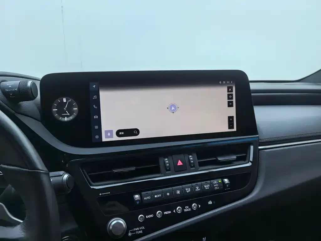 Lexus ES 2023 из CN, фото 2