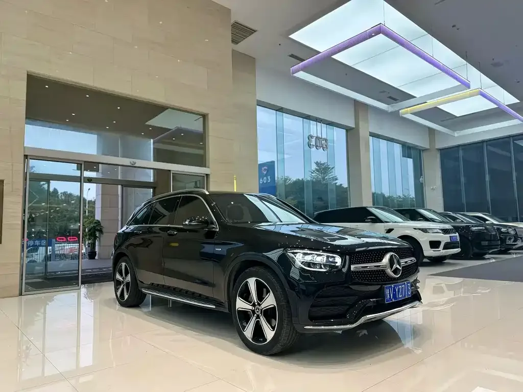 Mercedes-Benz GLC — фото 9