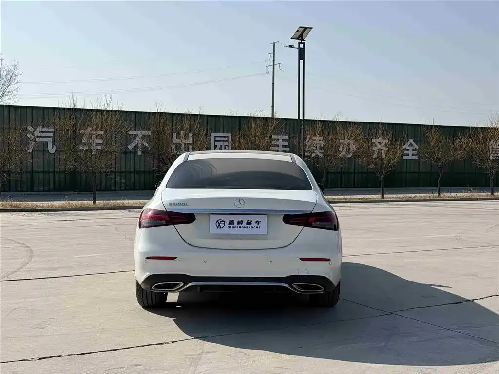 Mercedes-Benz E-Class 2021 из CN, фото 7