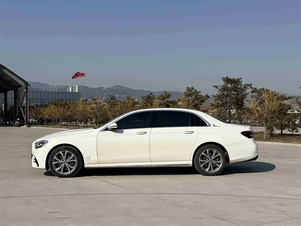 Mercedes-Benz E-Class 2021 из CN, фото 6