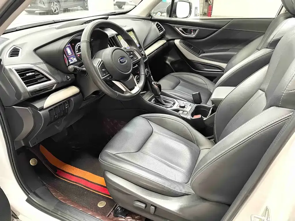 Subaru Forester 2022 из CN, фото 10
