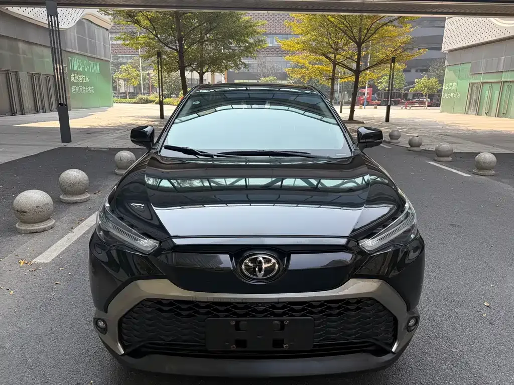 Toyota Frontlander 2022 из CN, фото 8