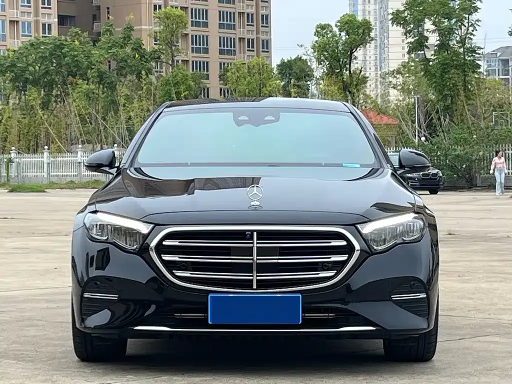 Mercedes-Benz E-Class 2025 из CN, фото 1