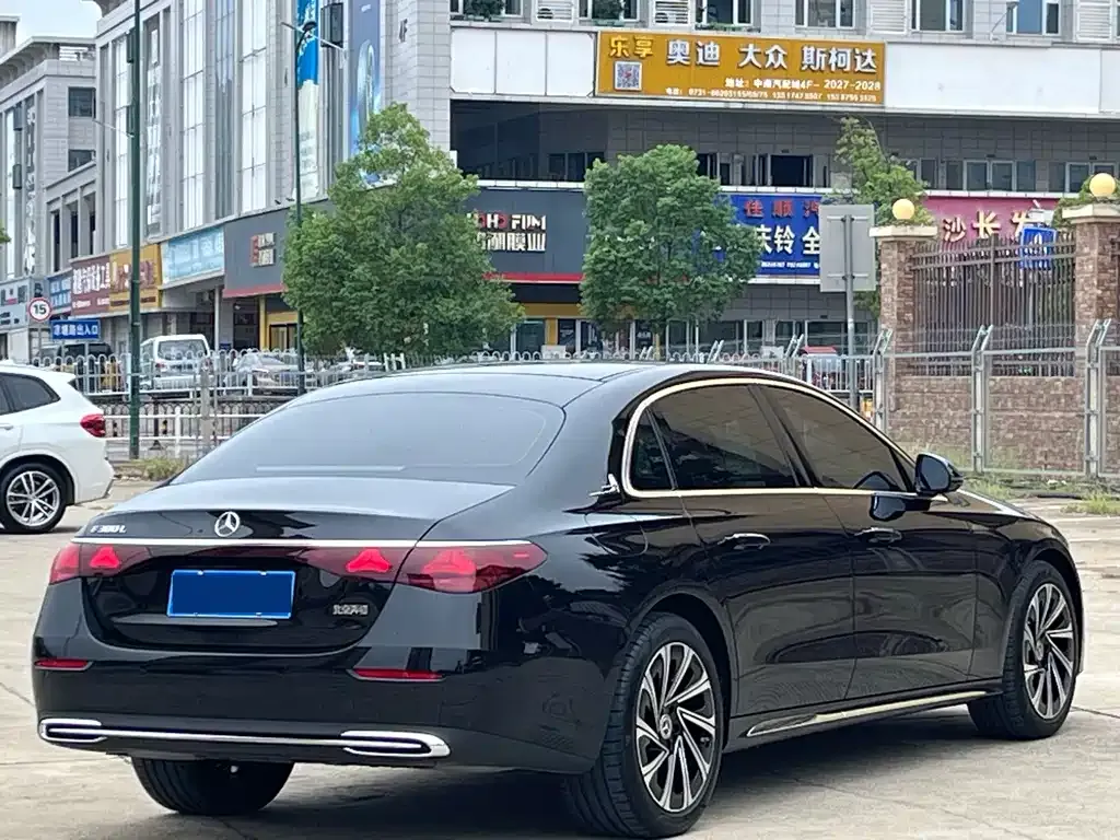 Mercedes-Benz E-Class 2025 из CN, фото 6
