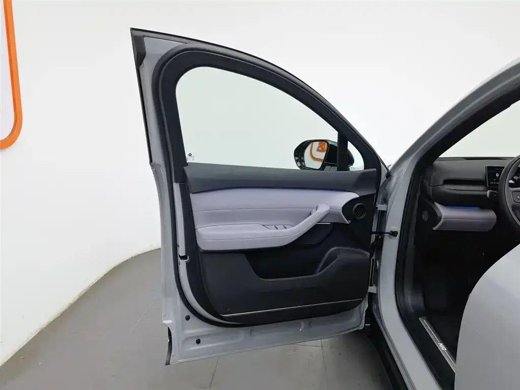 NIO EC6 2024 из CN, фото 9