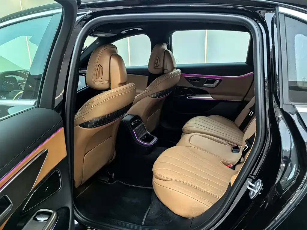 Mercedes-Benz E-Class New Energy 2024 из CN, фото 2